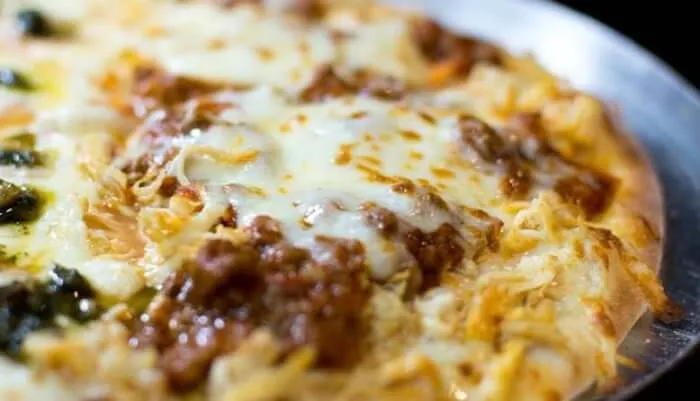 Pizza Bolonhesa